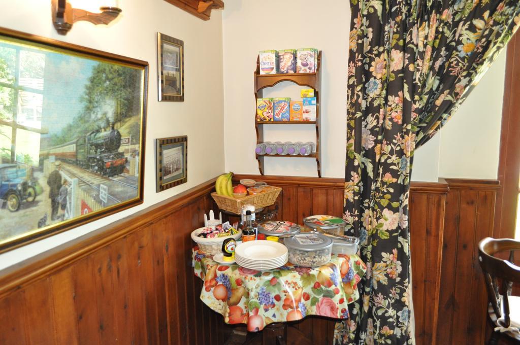 Station Farm Guest House Church Fenton Zimmer foto